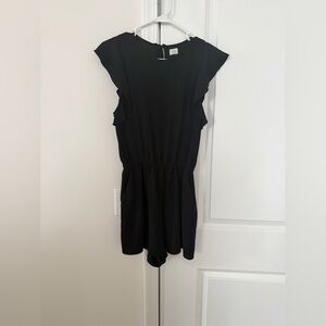 Aritzia Wilfred Black Ruffle Sleeve Romper